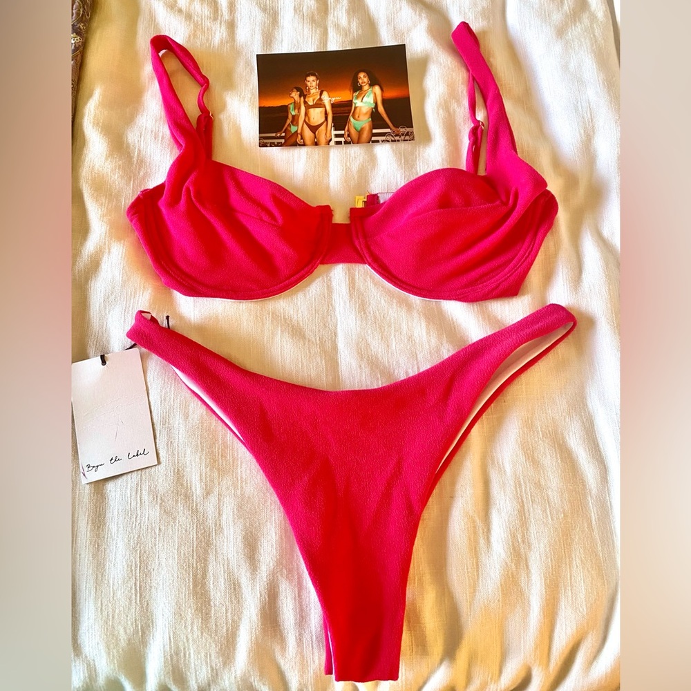Bayu The Label swim